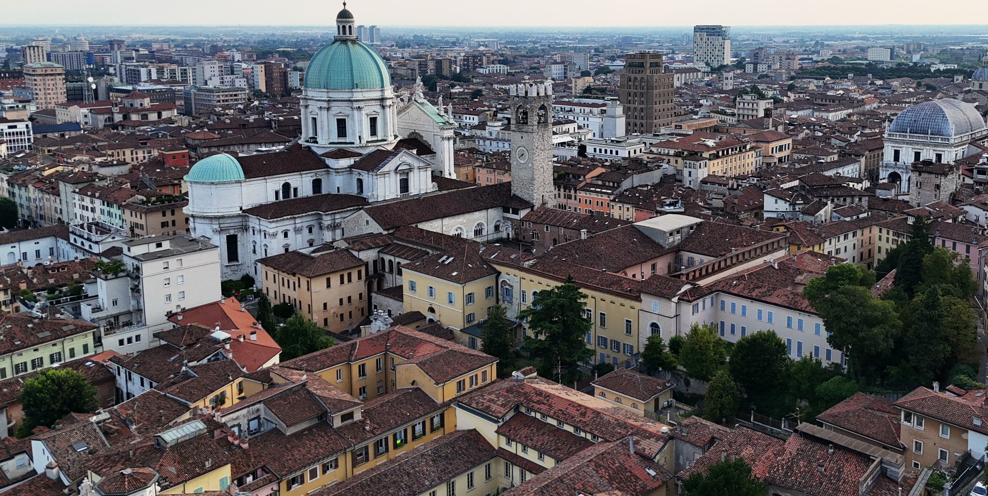 Panorama_brescia_dal_castello.jpg